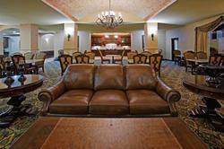 Comfort Suites Alamo Riverwalk