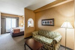 Comfort Suites Alamo Riverwalk