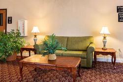 Econo Lodge Andrews AFB