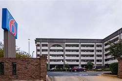 Days Inn Columbus Downtown Near Fort Benning