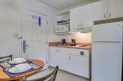 HomeTowne Studios & Suites Charlotte - Concord