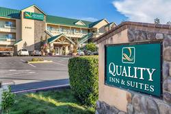 Quality Inn & Suites Ulmar Area