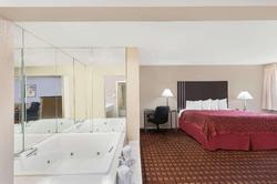 Days Inn by Wyndham College Station University Dr