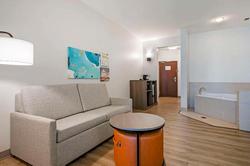 Comfort Suites Hotel & Convention Center in Rapid