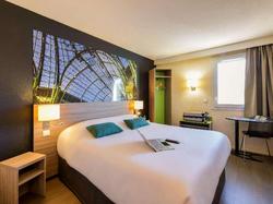 Kyriad Hôtel Saint Jean