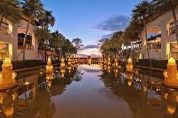 Marriott's Phuket Beach Club