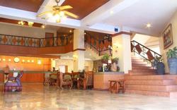 Mike Beach Resort