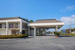 Motel 6 Savannah Midtown