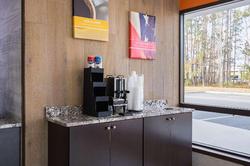 Motel 6 Savannah Midtown