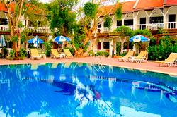 Tropica Bungalow Hotel