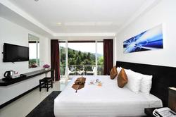 Lae Lay Suites