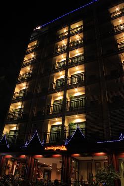 Patong Hemingway's Hotel