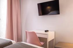 Hotel Paris Legendre