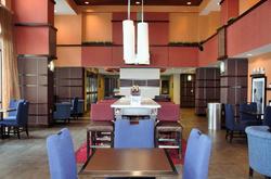 Hampton Inn & Suites Cincinnati Uptown University