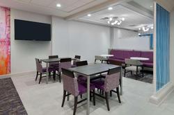 Hampton Inn & Suites Buffalo Downtown