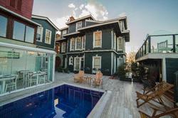 HHK Hotel