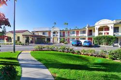 Lamplighter Inn & Suites at SDSU