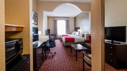 Best Western Plus Bradbury Inn & Suites