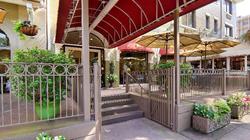 St Charles Inn