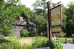 Historic Concord Suites