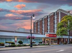 Best Western Plus Genetti & Conference Center