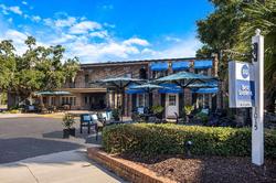 Best Western Plus Sea Island Inn