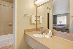 Super 8 by Wyndham El Paso Airport