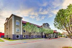 Best Western Plus University Inn & Suites