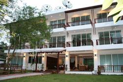 Kirati Beach Resort