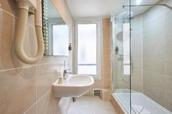Hotel Kabanel by HappyCulture ex Parisiana