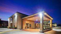 Best Western Cedar Inn