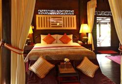 Ndol Streamside Thai Villas