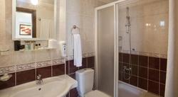 Triana Hotel