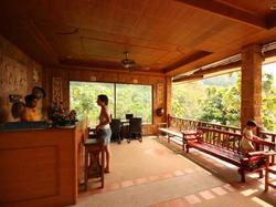 Railay Phutawan Resort