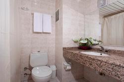 Kleopatra Aytur Apart