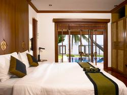 Pao Jin Poon Beach Front Villa