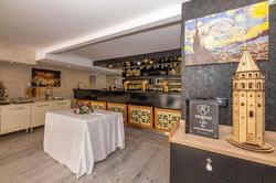 Regno Hotel