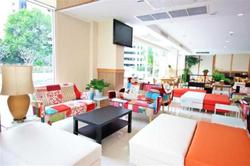 Prom Ratchada Residence and Spa