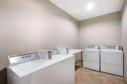 La Quinta Inn & Suites Energy Corner