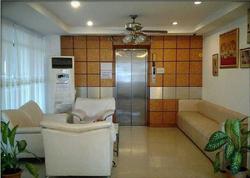 Navanakorn Golden View Hotel