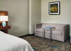 Hampton Inn Convington