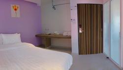 Nantra Ekamai Hotel