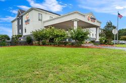 Comfort Suites near Camp Lejeune