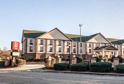 Red Roof PLUS+ & Suites Atlanta Airport South