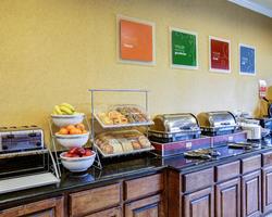 Comfort Suites Texas Ave.