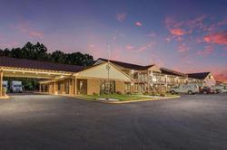Quality Inn  & Suites Corinth West