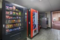Badlands Inn & Suites