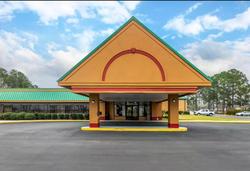 Econo Lodge- Douglas