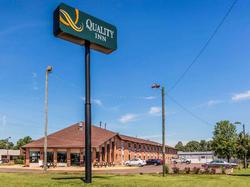Quality Inn -Batesville