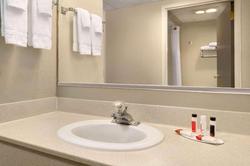 Super 8 by Wyndham Chambersburg I-81